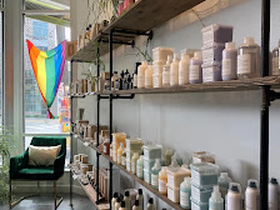 Sugar & Shears Salon And Organic Spa, Seattle