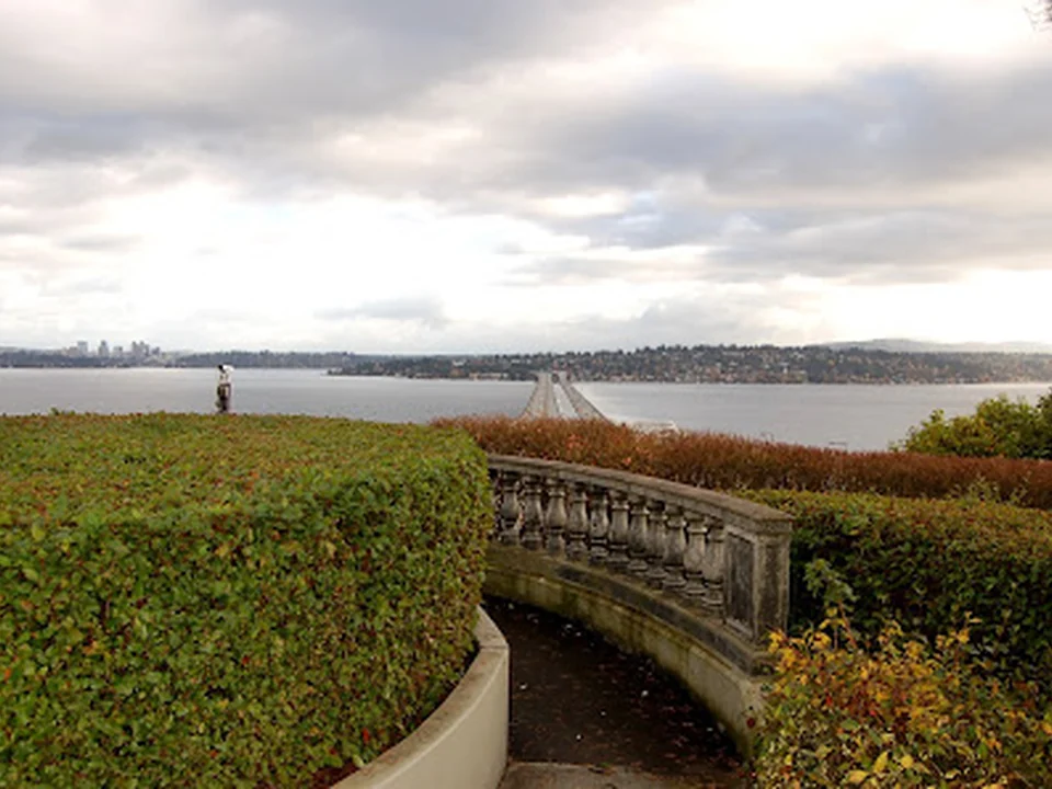 East Portal Viewpoint, Seattle