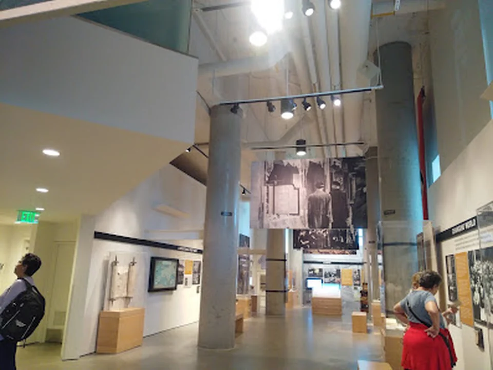 Holocaust Center for Humanity, Seattle