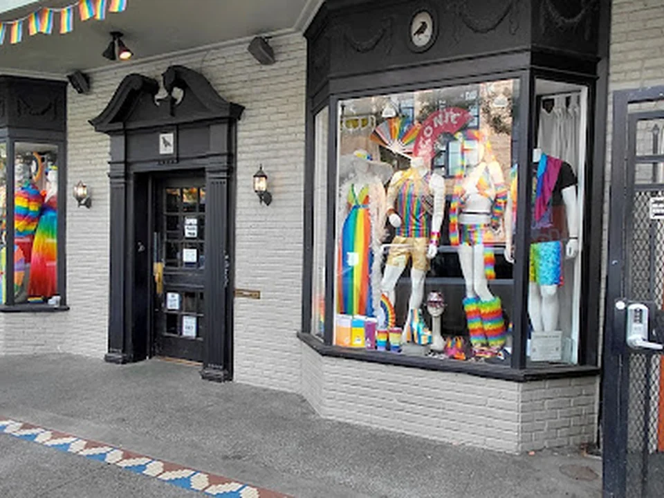 Panache Clothing, Seattle
