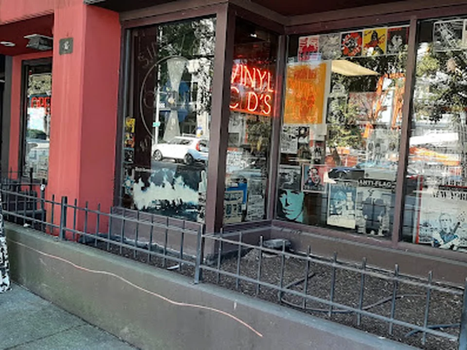 Singles Going Steady, Seattle