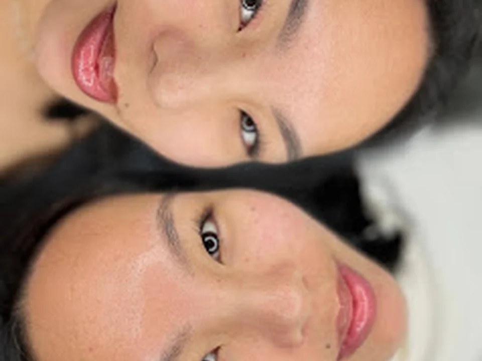 Yorokobi Brows, Seattle