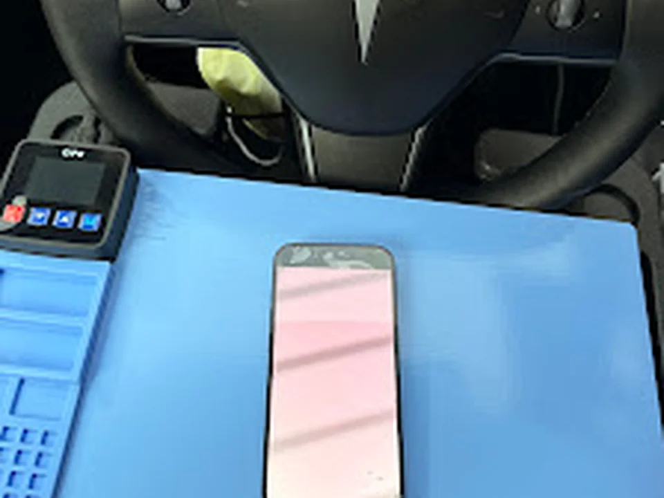 iDriveToYouFix Seattle Bellevue - Fast Phone & Tablet & Device Repair (Mobile Service 40-60 min)