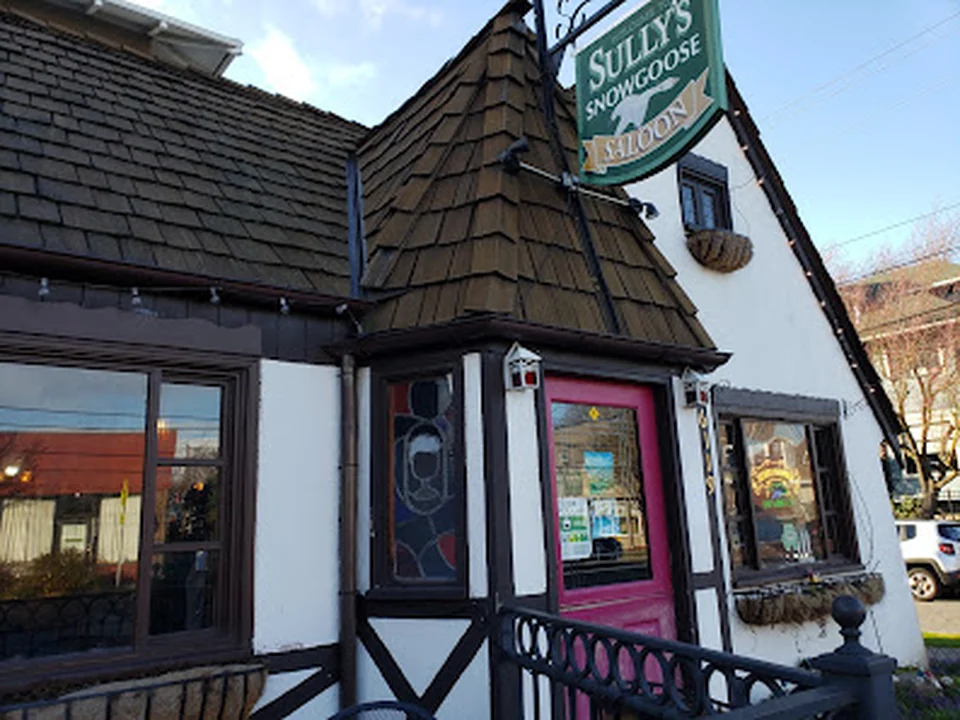 Sully's Snow Goose Saloon, Seattle