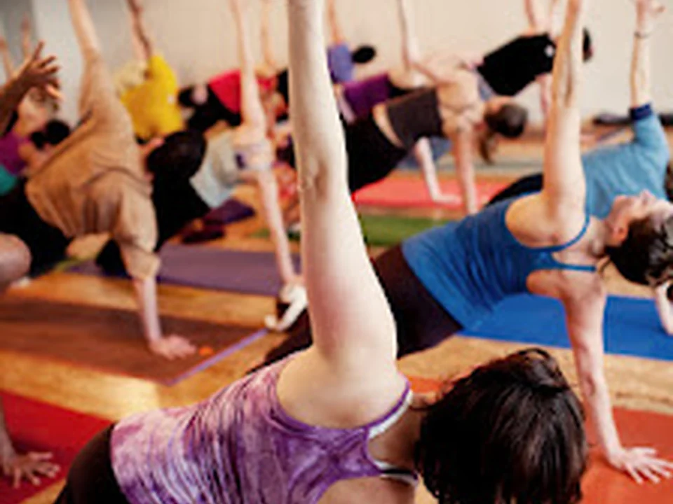 8 Limbs Yoga Centers - Phinney Ridge, Seattle