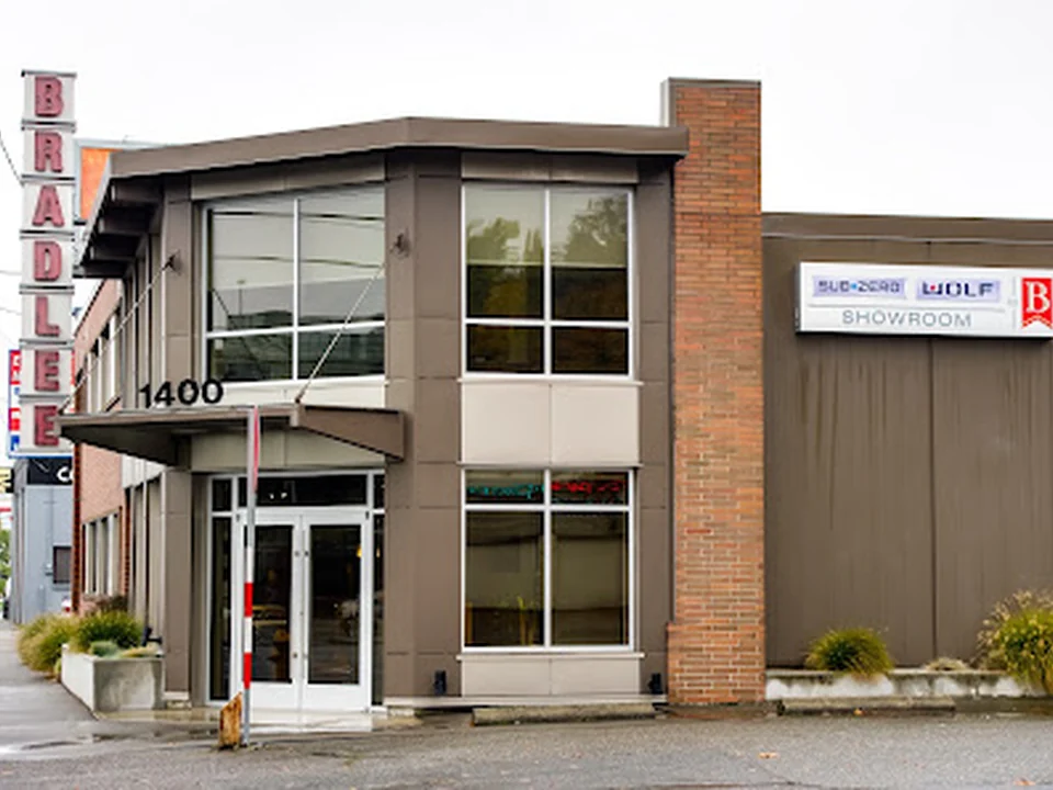 Sub-Zero, Wolf, and Cove by Bradlee Distributors, Seattle