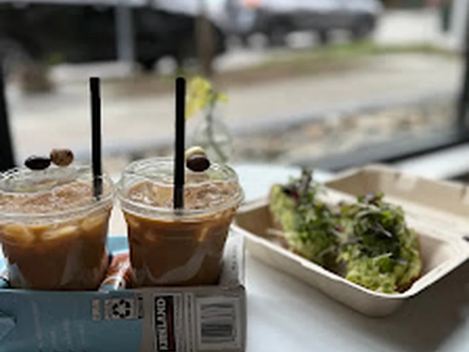 Praxis Yoga & Cafe, Seattle