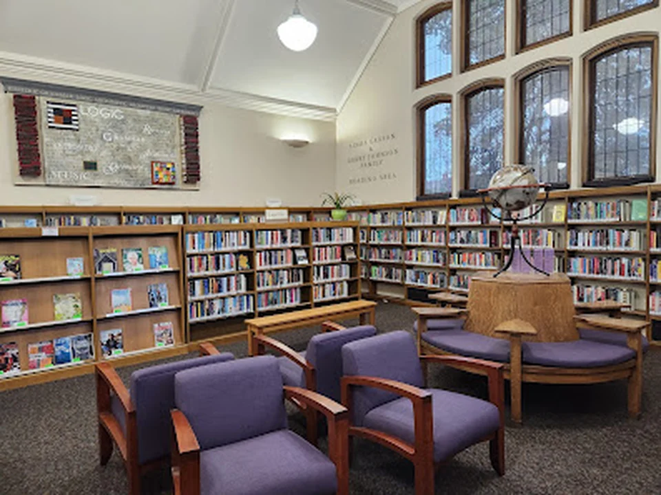 Queen Anne Branch - The Seattle Public Library