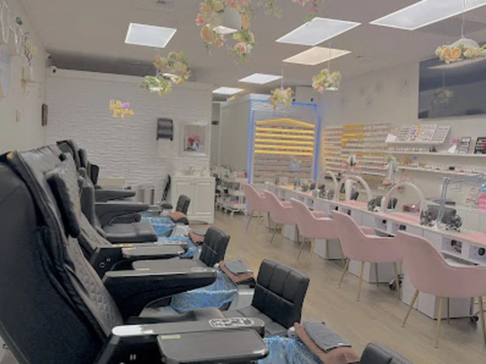 Jenny Nails Salon - Wallingford, Seattle