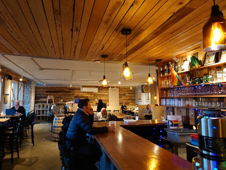 Burke-Gilman Brewing Company, Seattle