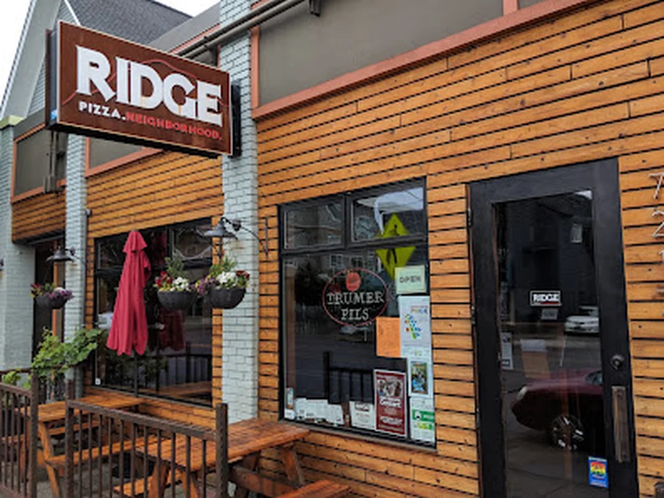 Ridge Pizza, Seattle