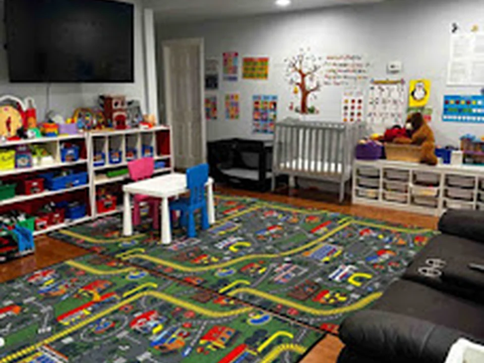 Nunu childcare, Seattle