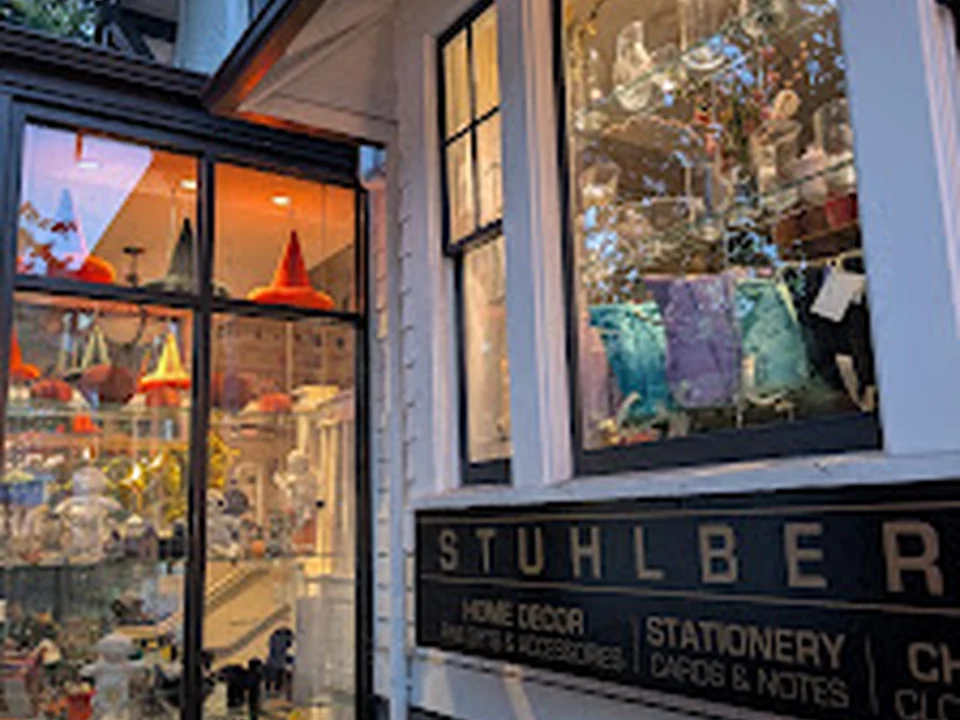 Stuhlberg's, Seattle