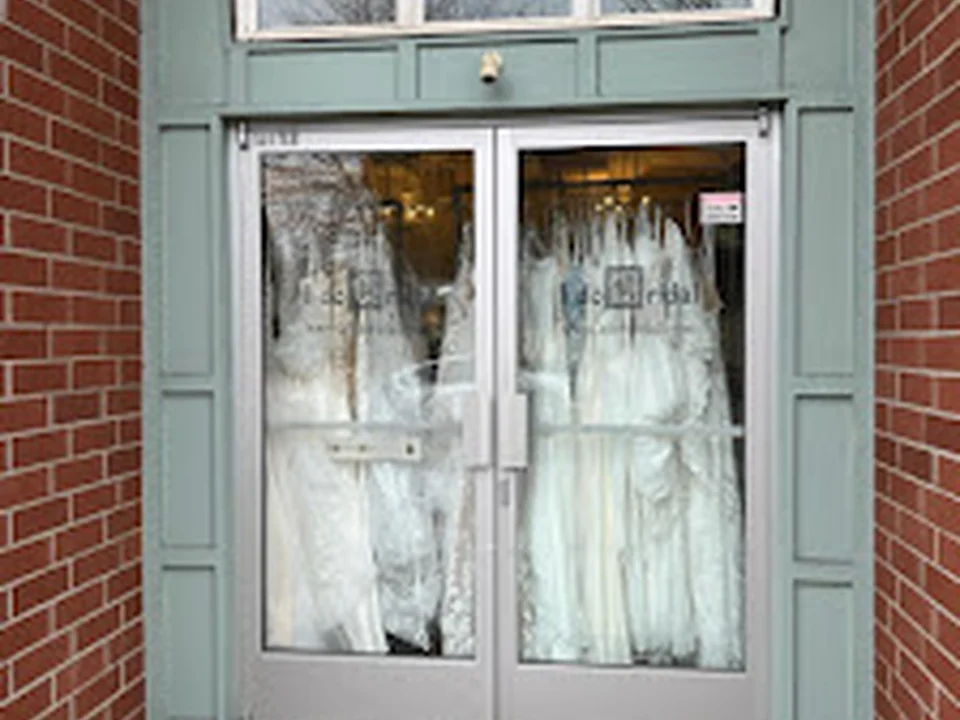 I Do Bridal, Seattle