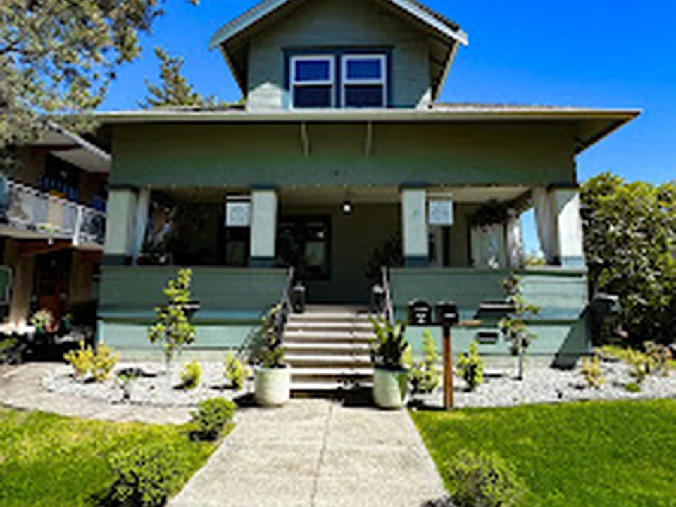 The West Seattle Salon