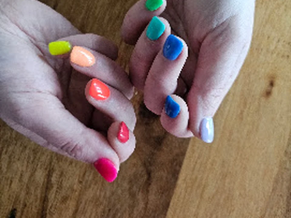 Lovely Nails and Spa, Seattle