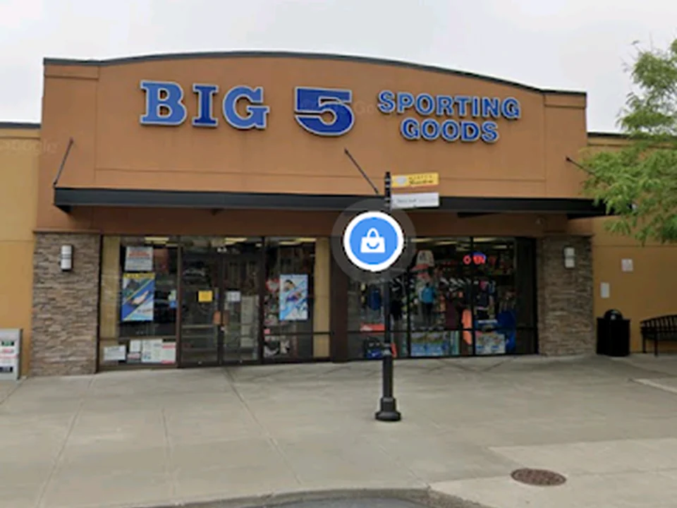 Big 5 Sporting Goods, Seattle