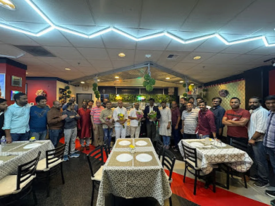 Momi Indian Kitchen, Seattle