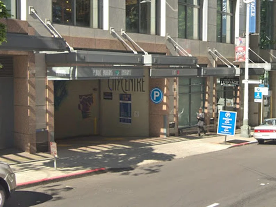 US Bank Centre Parking - Park Seattle