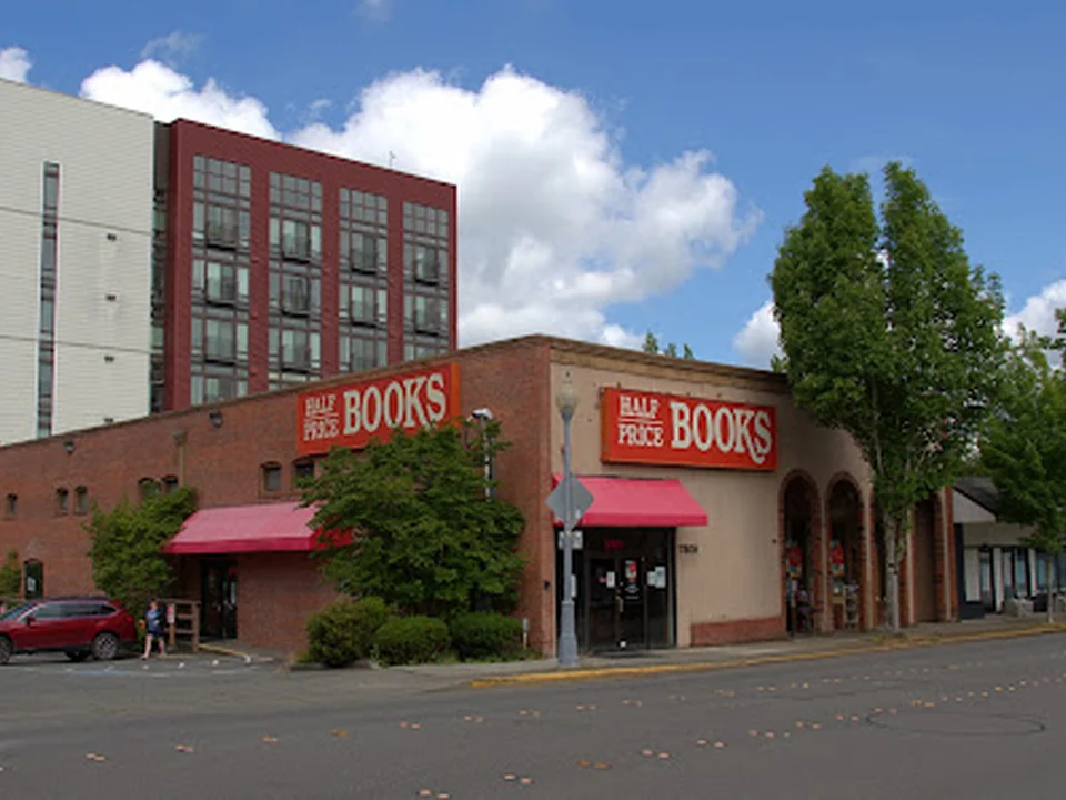 Half Price Books, Seattle