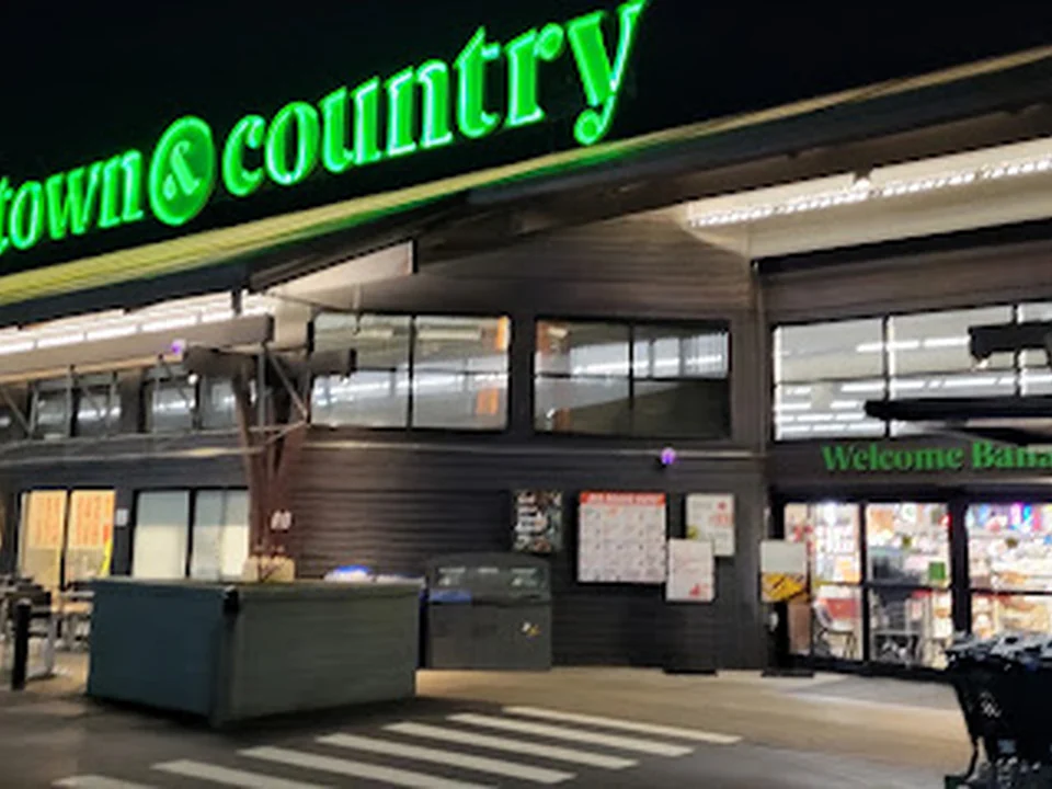 Town & Country Market Ballard, Seattle