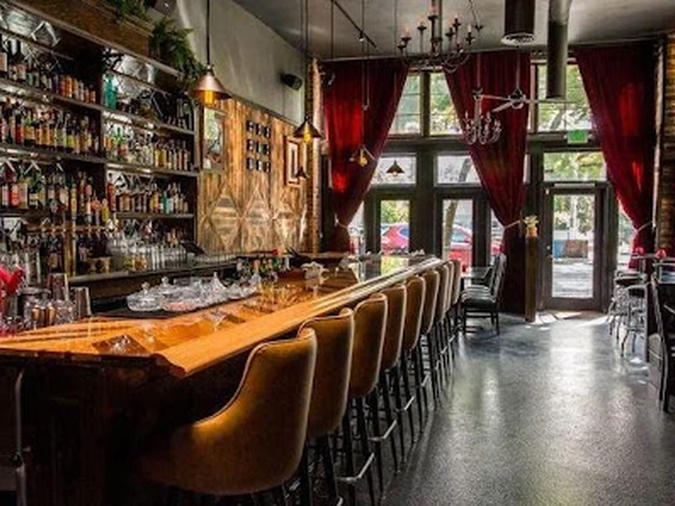 Corvus & Company, Seattle