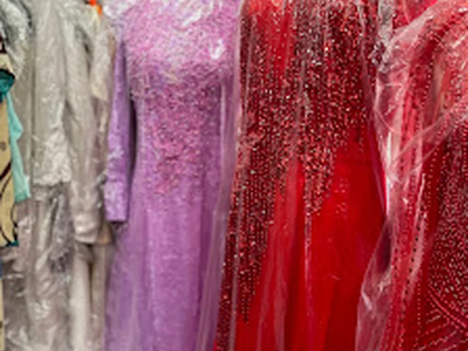 Adam Tailoring & Alterations, Seattle