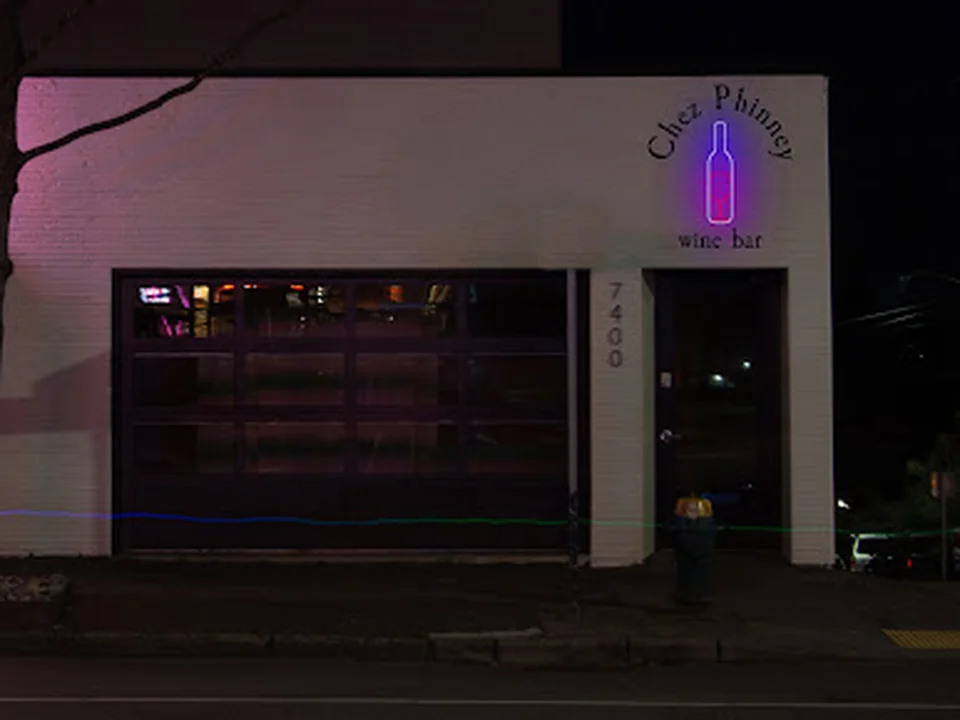 Chez Phinney, Seattle