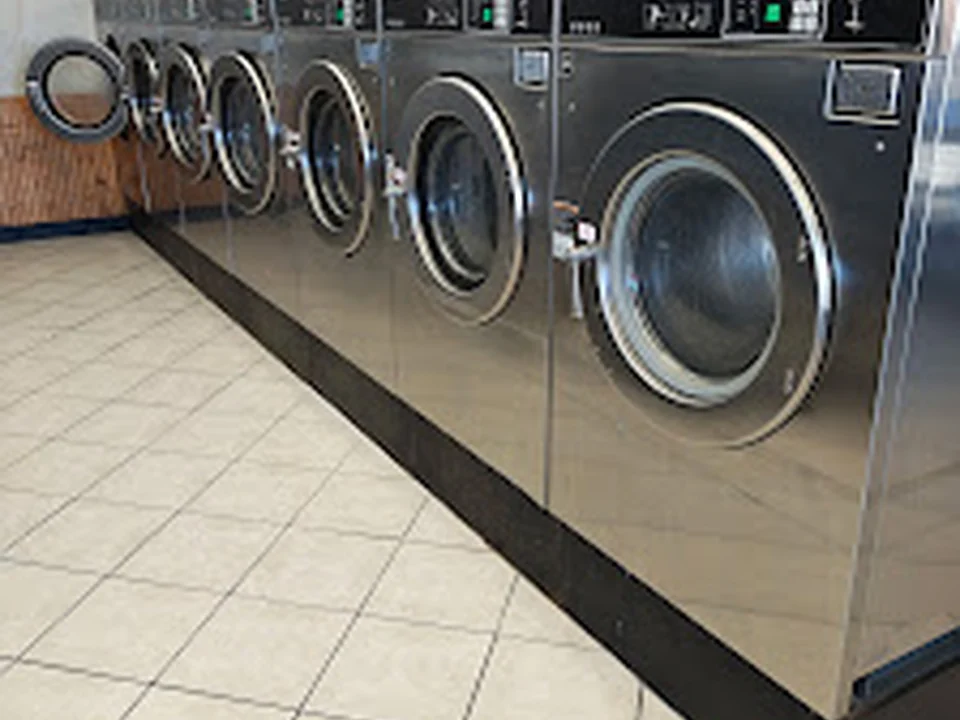 Scrubbs Laundry: Burien, Seattle