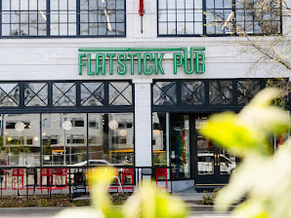 Flatstick Pub - South Lake Union, Seattle