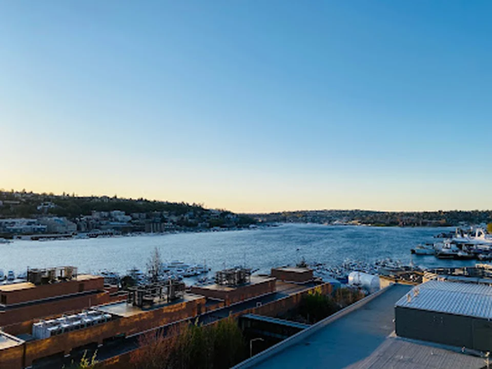 Lakeview Blvd Viewpoint, Seattle