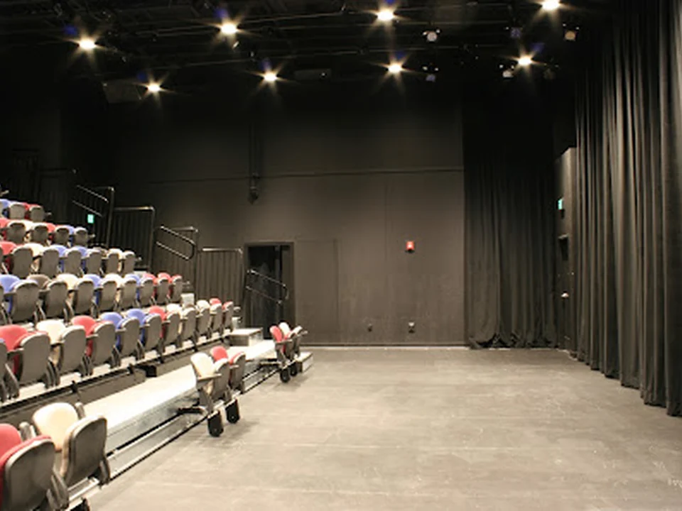 Taproot Theatre Company's Jewell Mainstage Theatre, Seattle