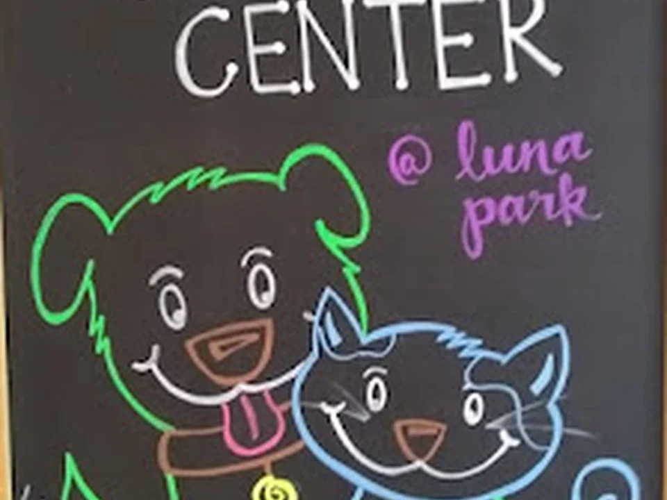Pet Care Center at Luna Park, Seattle