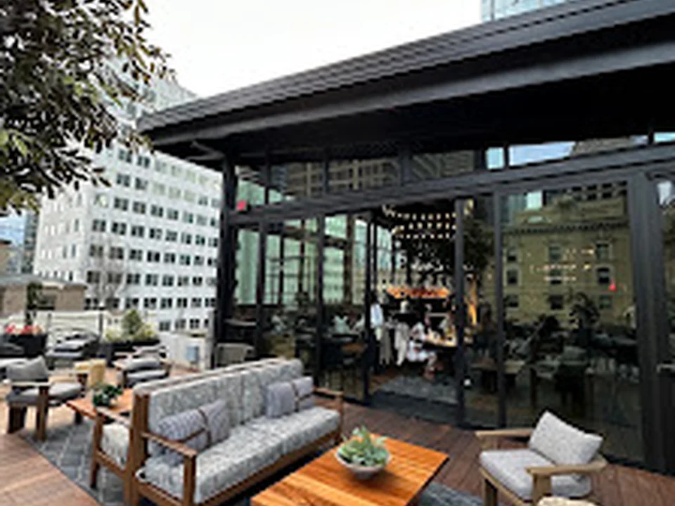 Seattle Rooftop Next Level Lounge by Fogo De Chão