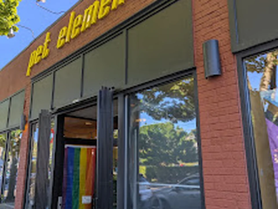 Pet Elements, Seattle
