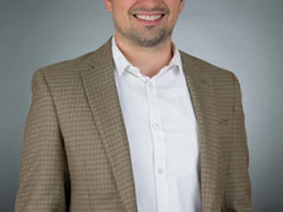 Chris Gibbens - State Farm Insurance Agent, Seattle