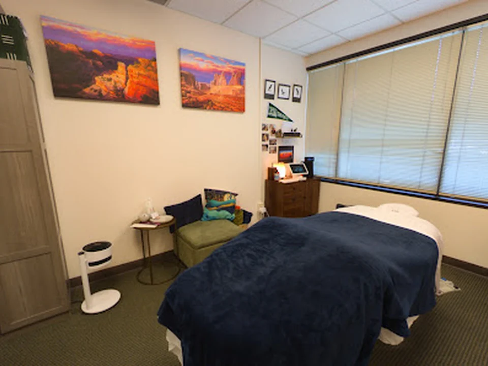 Myoworks Massage, Seattle
