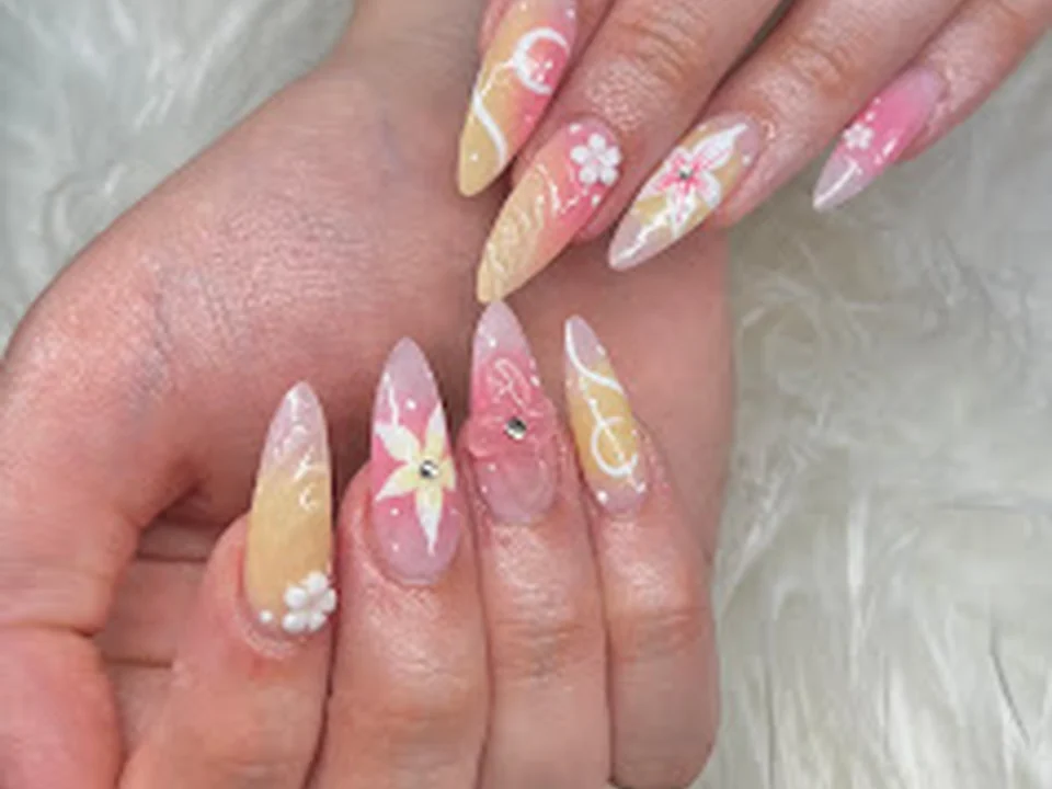 Excellent Nails and Lashes - Wallingford, Seattle