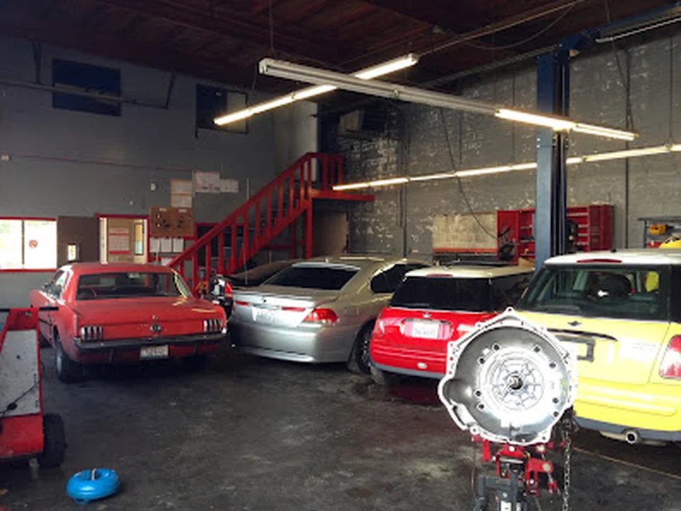 Xpress Auto Repair & Transmissions, Seattle