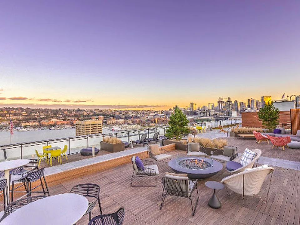 Leeward Apartments, Seattle
