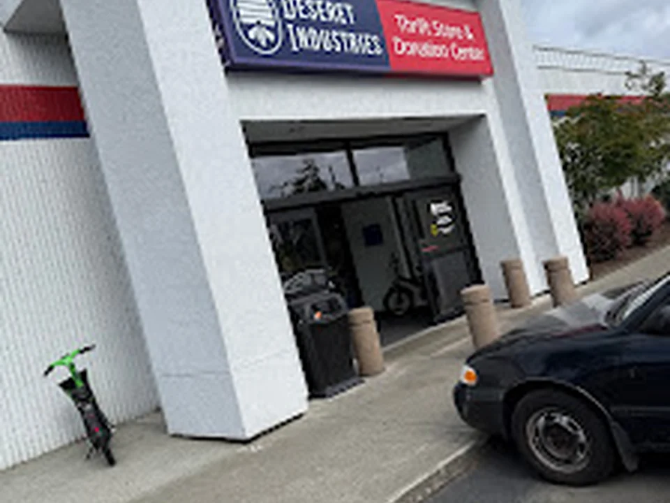 Deseret Industries Thrift Store & Donation Center, Seattle