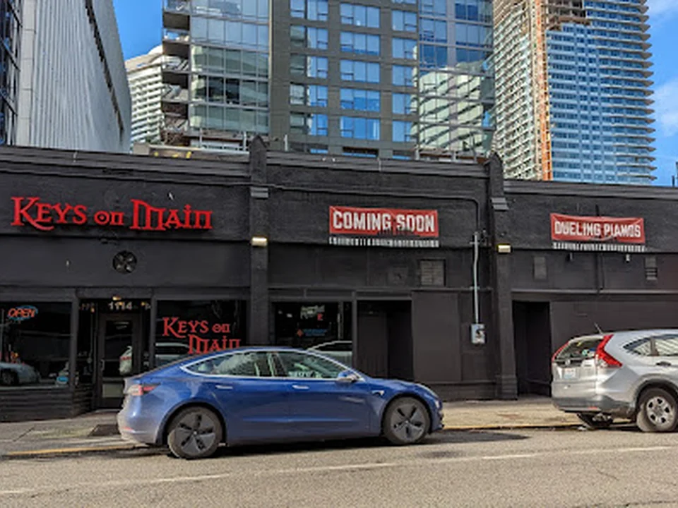 Keys on Main, Seattle