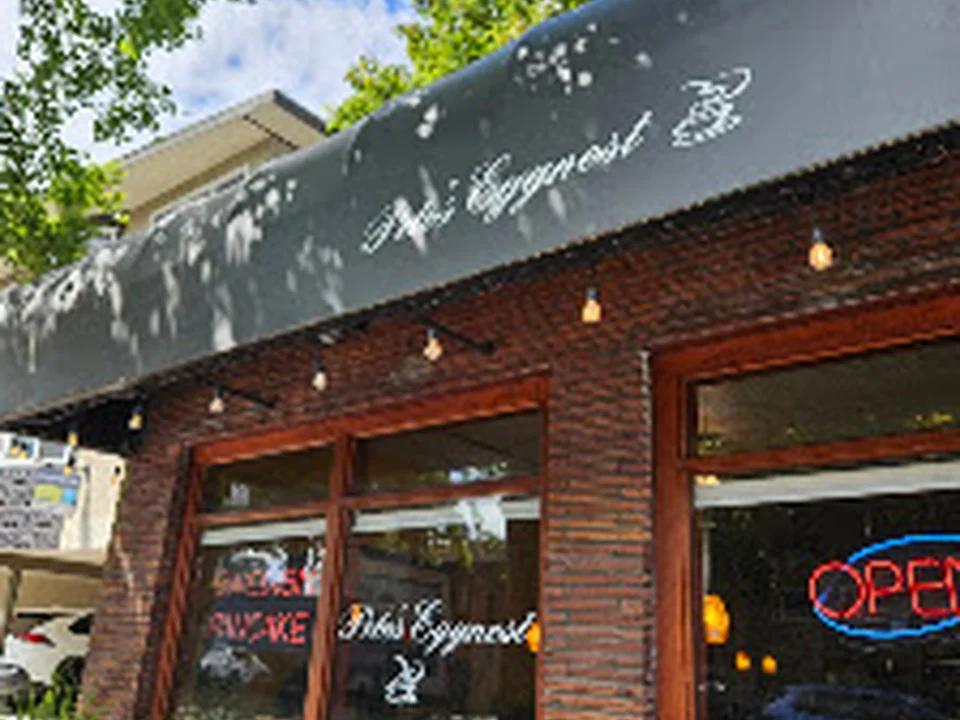 Pete's Eggnest, Seattle