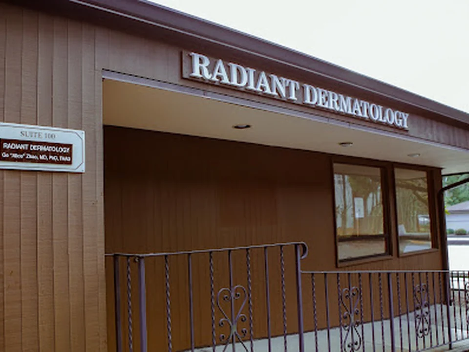 Radiant Dermatology, Seattle