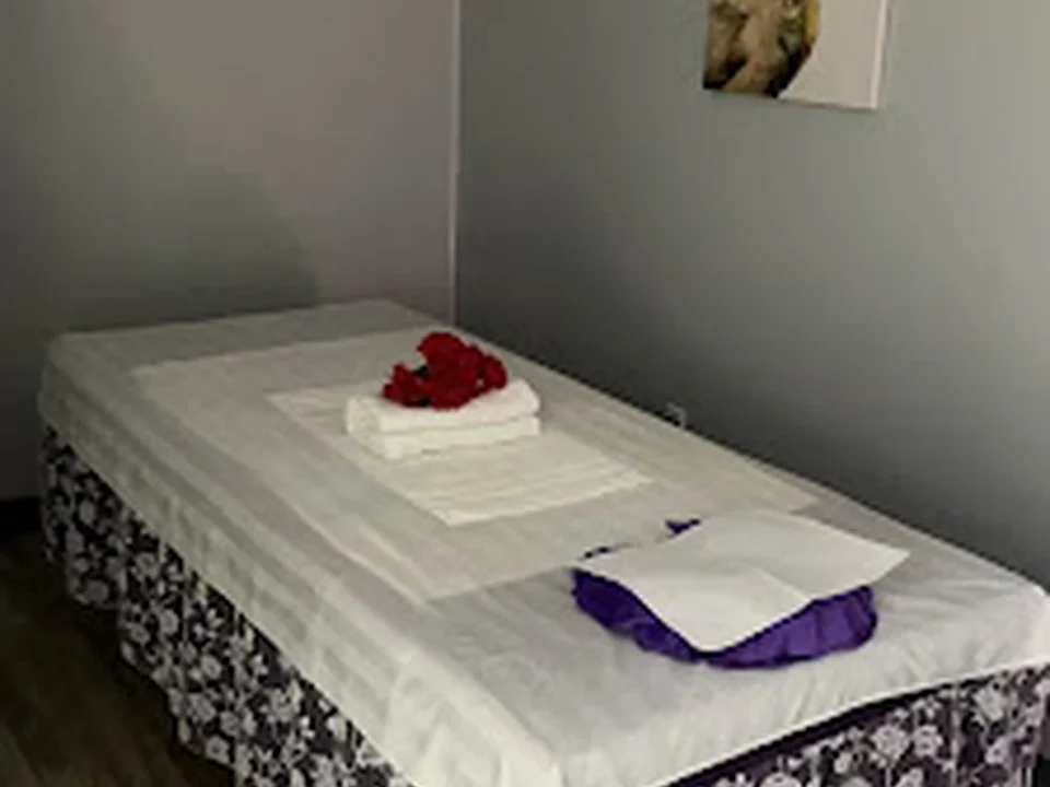 Queen Spa, Seattle