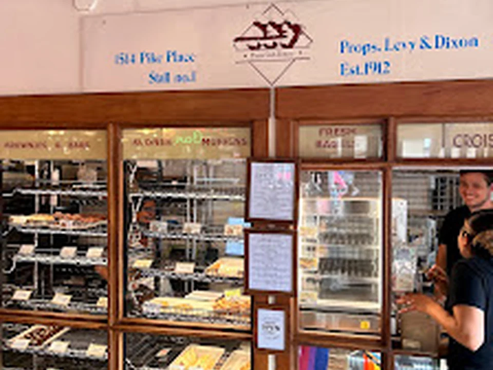 Three Girls Bakery, Seattle