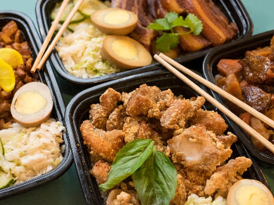 Yumbit Food Truck, Seattle