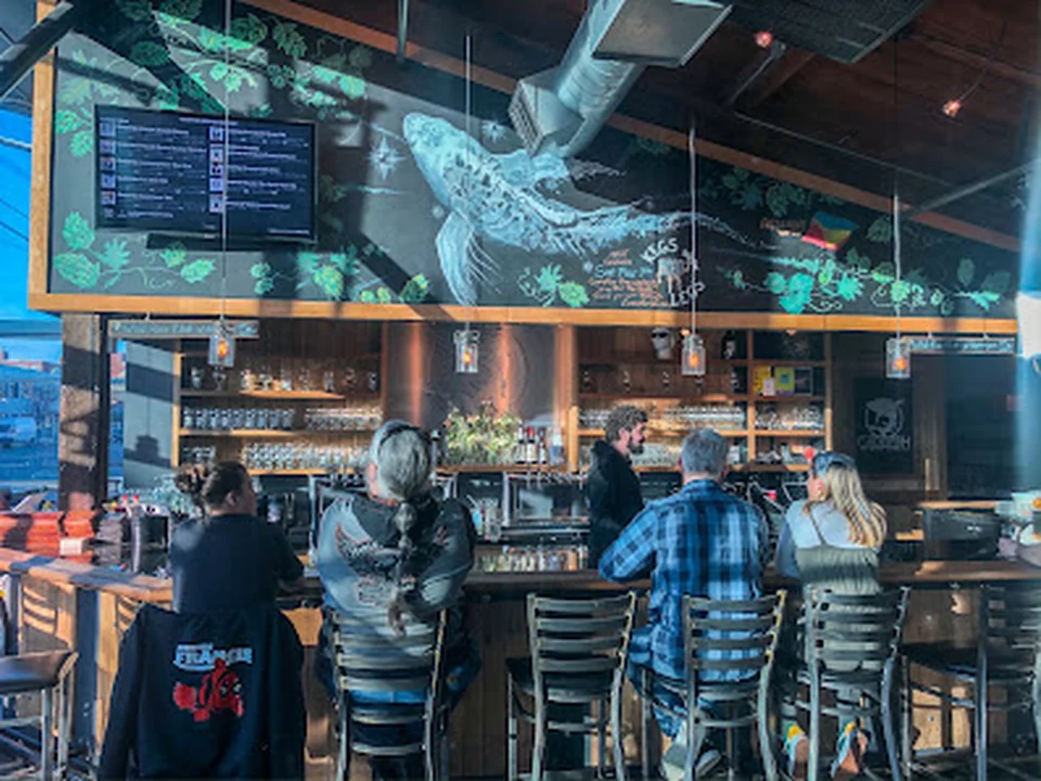 Ghostfish Brewing Company - Taproom & Restaurant, Seattle