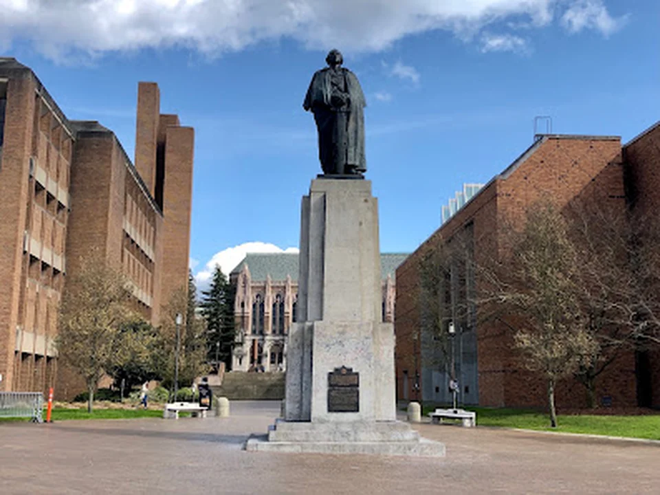 The Statue of George Washington, Seattle