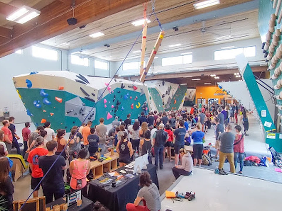 Momentum Indoor Climbing SODO, Seattle
